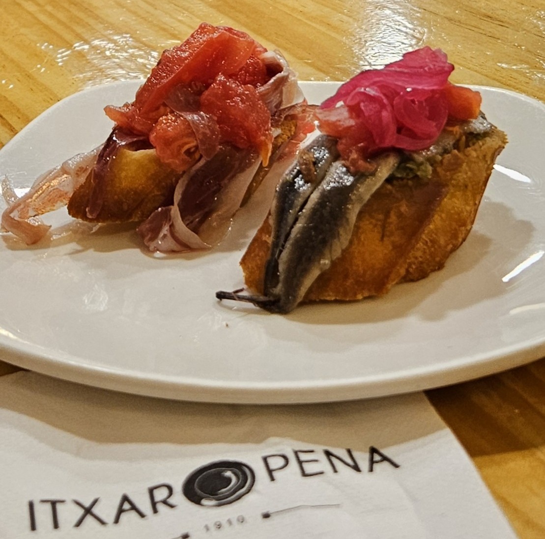Jamón and anchovy pinxtos