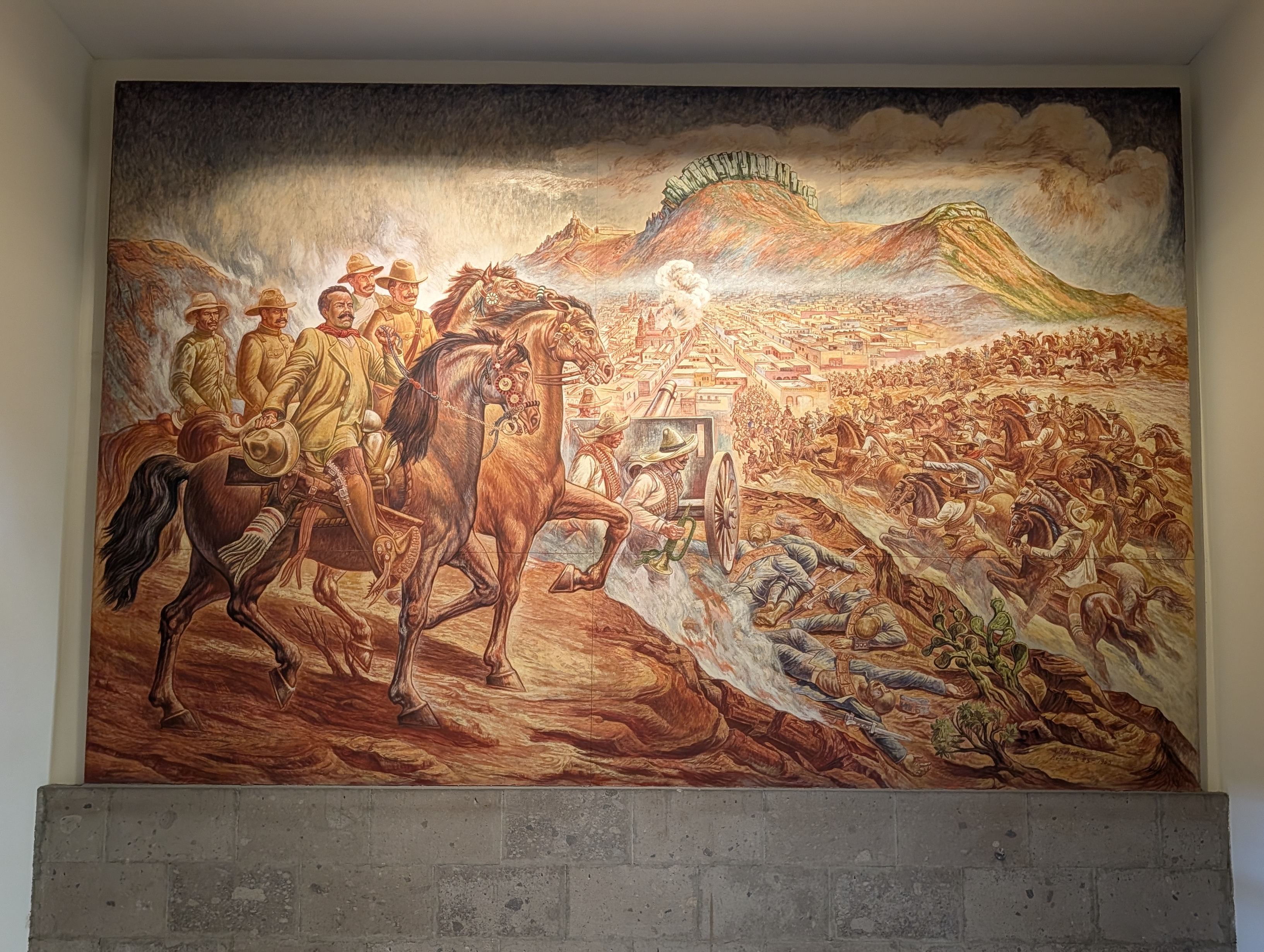 A mural depicting a Mexican Revolution cavalry battle.