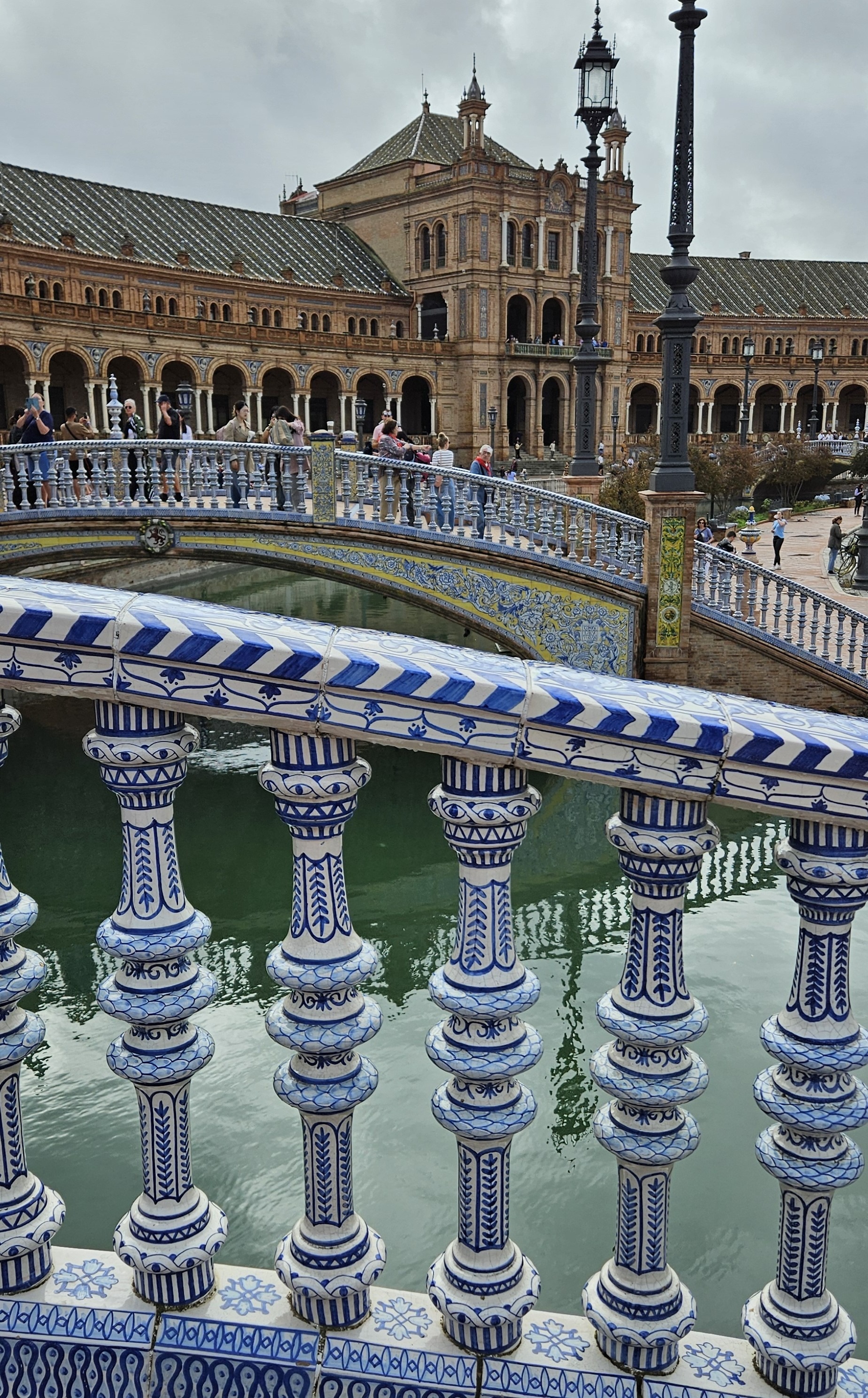 Ceramic tile bridges at Plaza de España