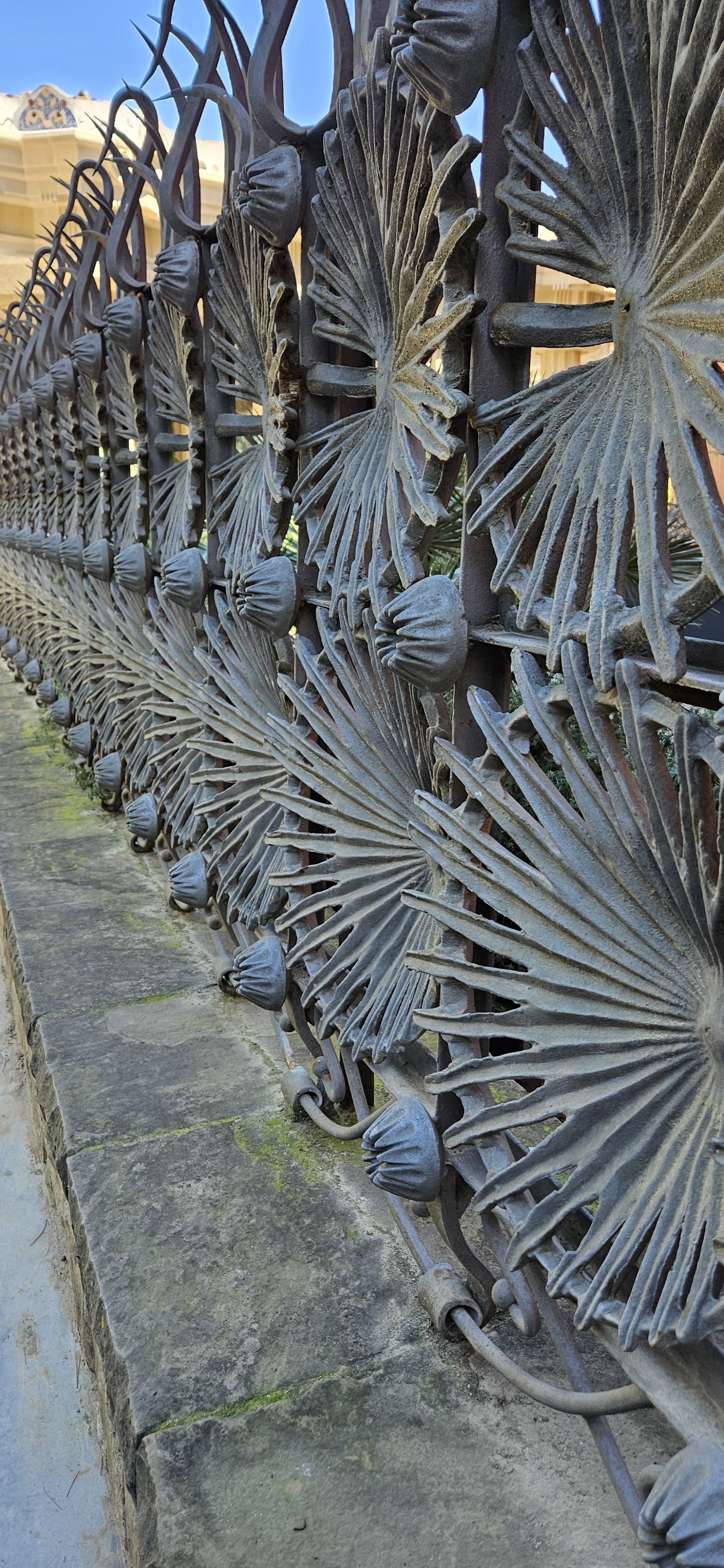 Fence detail at Parque Güell