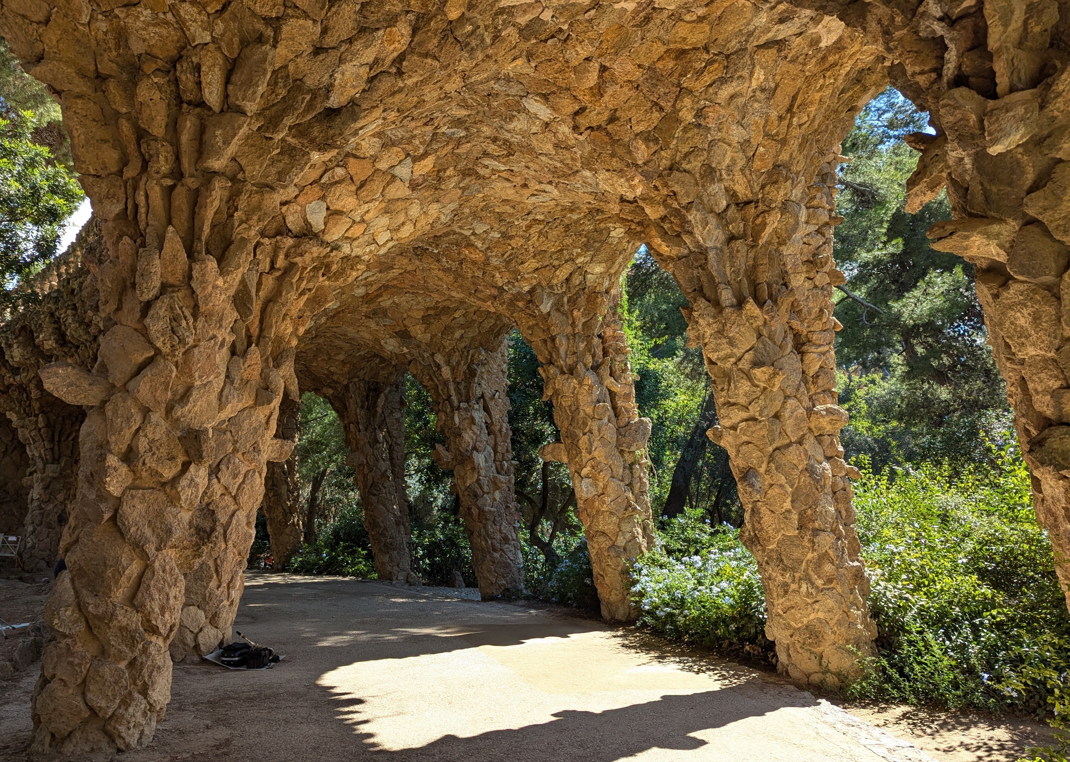 Colonnade under a walkway at Parque Güell