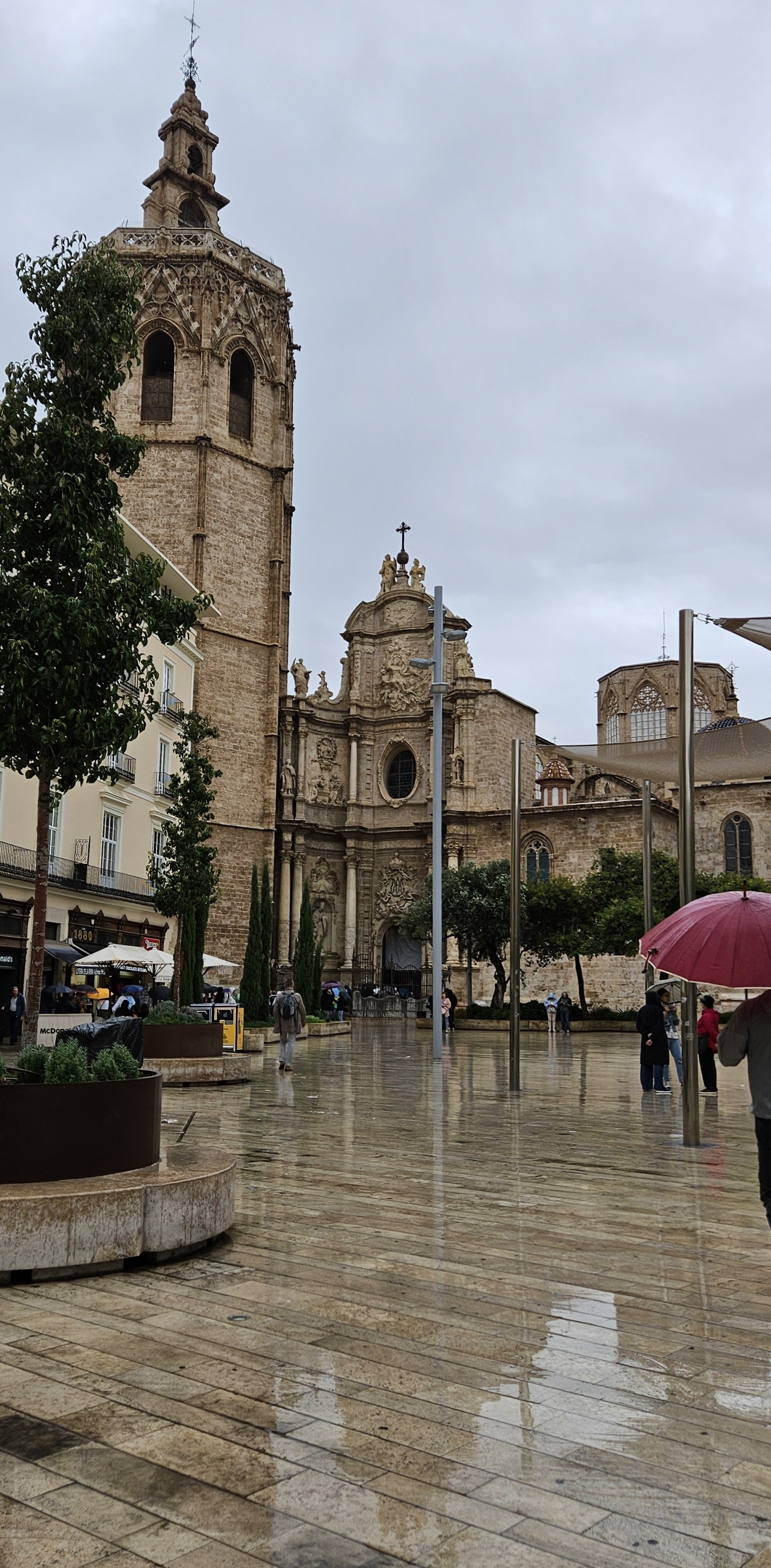 Cathedral of València and Miguelete Tower