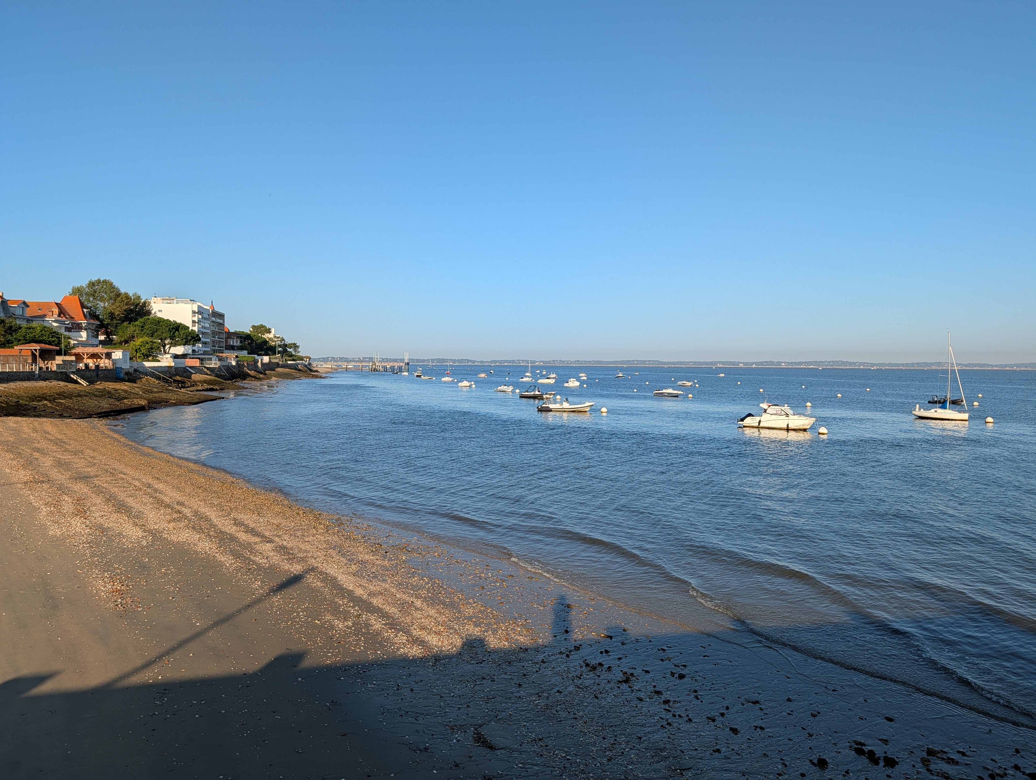 Morning on the beach in Arcachon