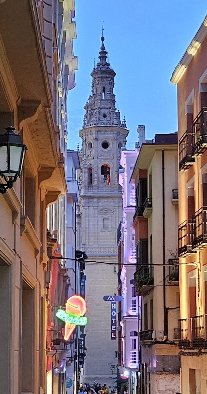Co-Cathedral of Santa María de la Redonda seen through a street in the pinchos district