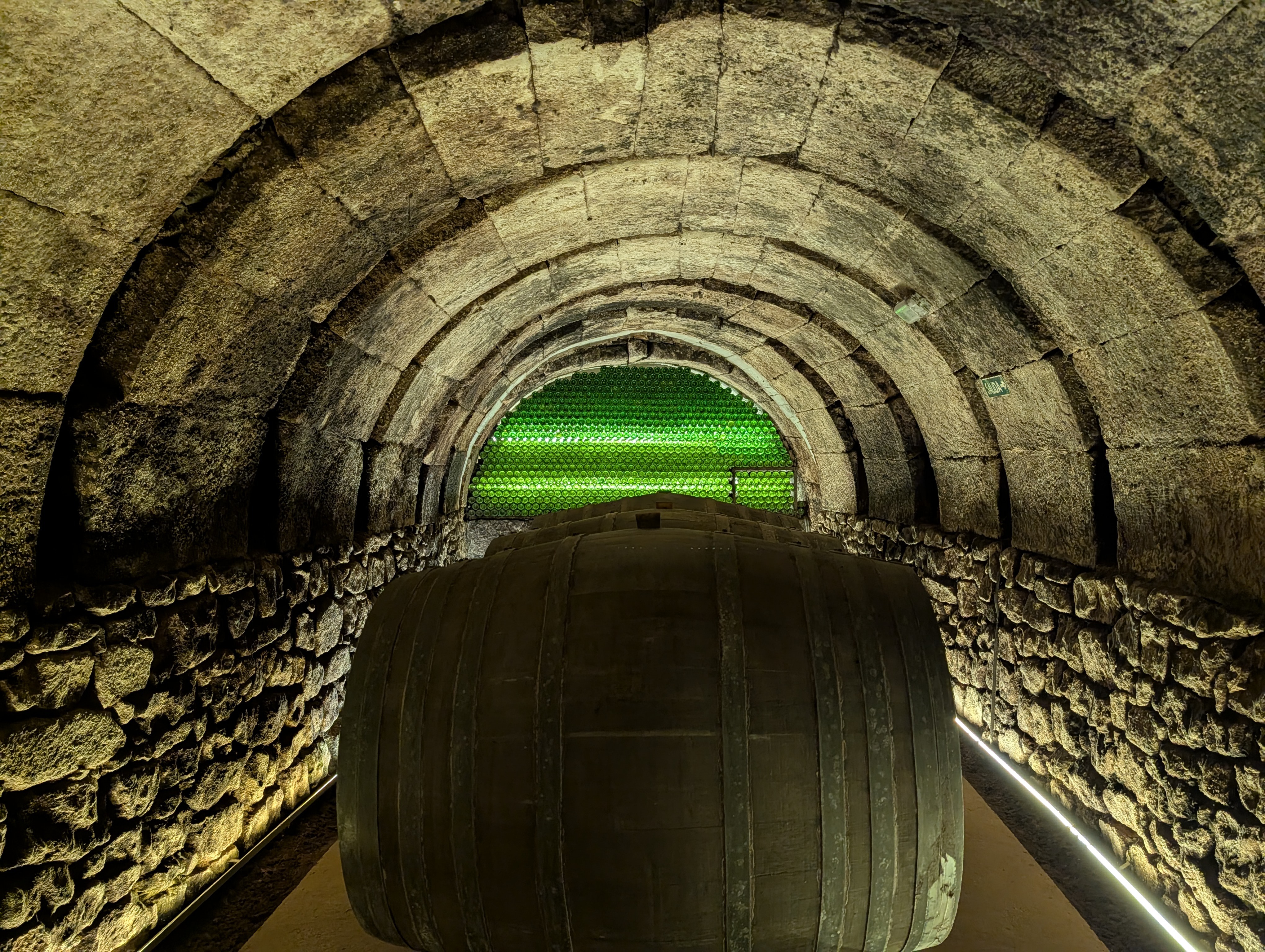 Cavernous barrel storage at Tritium