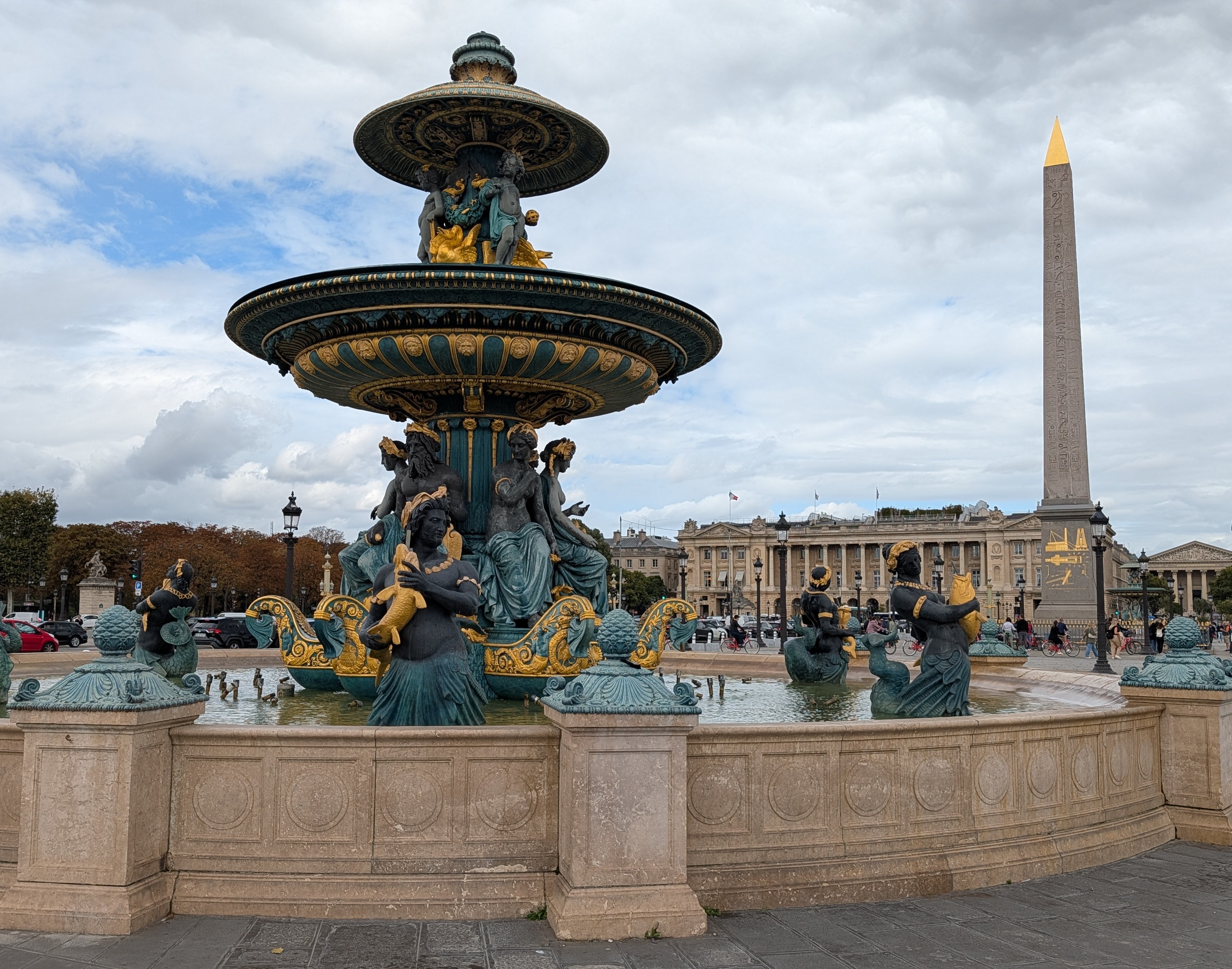 Fountain and obelisk of the Place de la Concorde