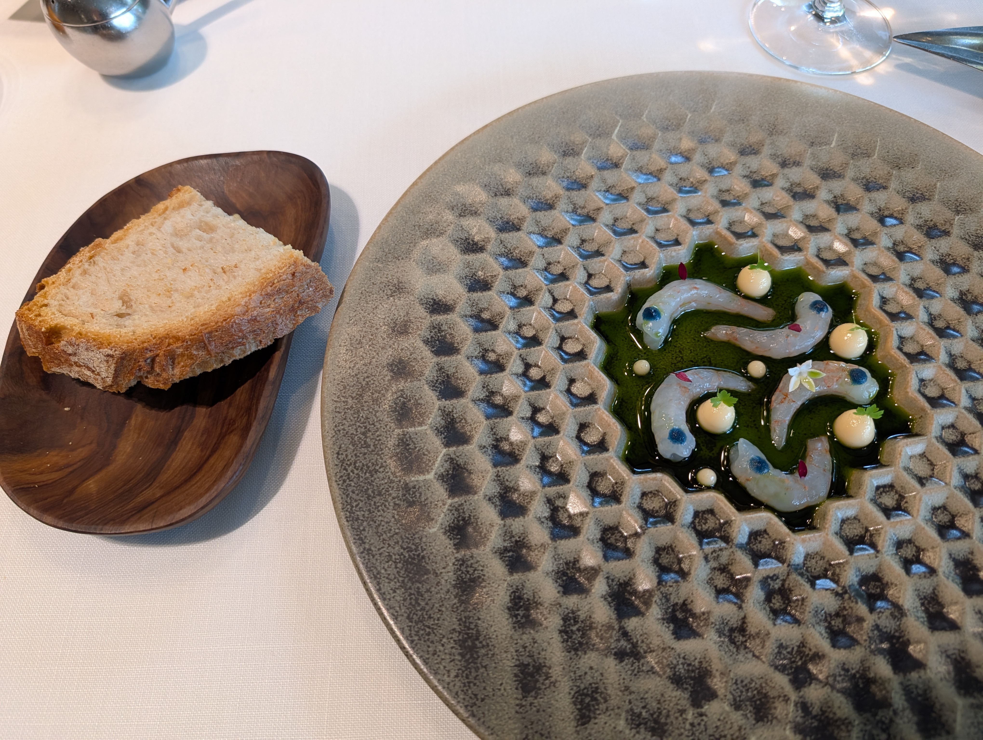 Shrimps with herb emulsion