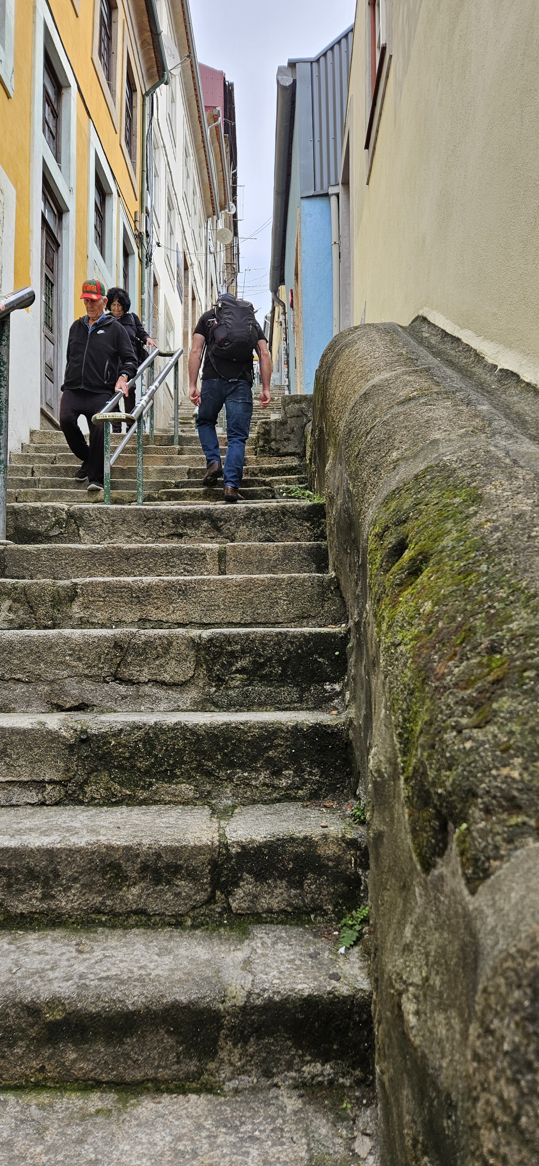 Heading up the Escada dos Guindais stairs