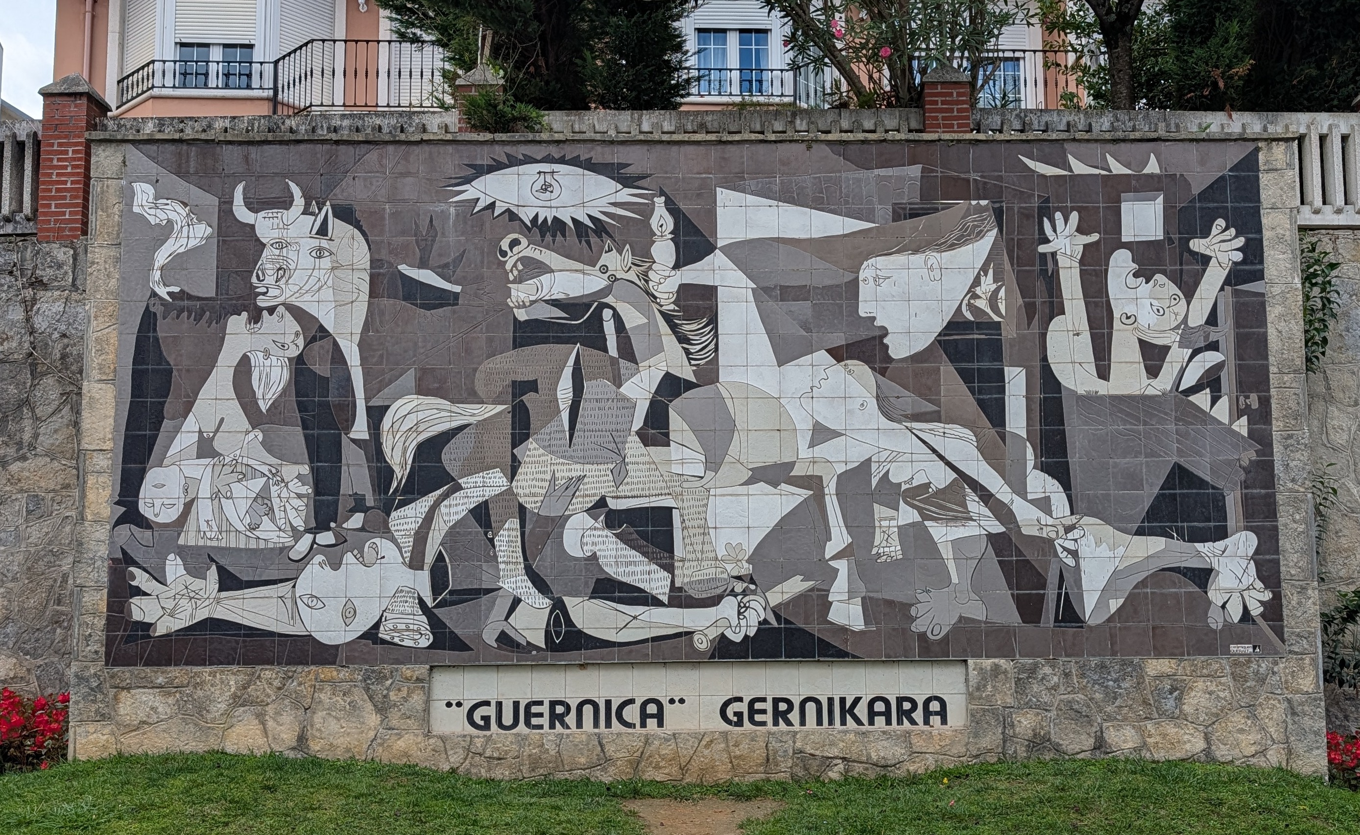 Tile mural reproduction of Picasso's Guernica painting