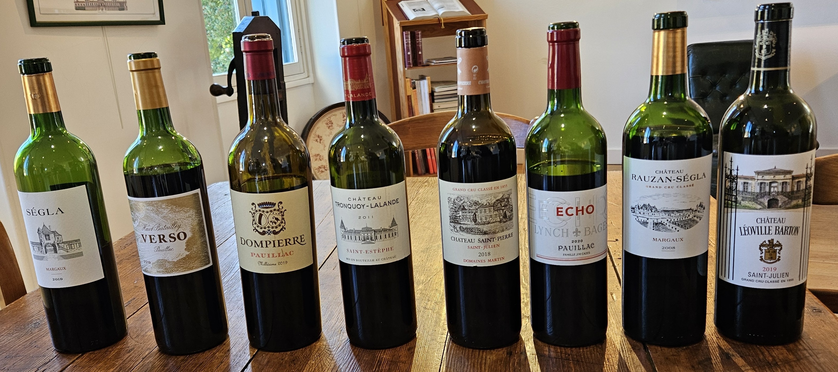 Wine tasting lineup at La Cave d'Ulysse