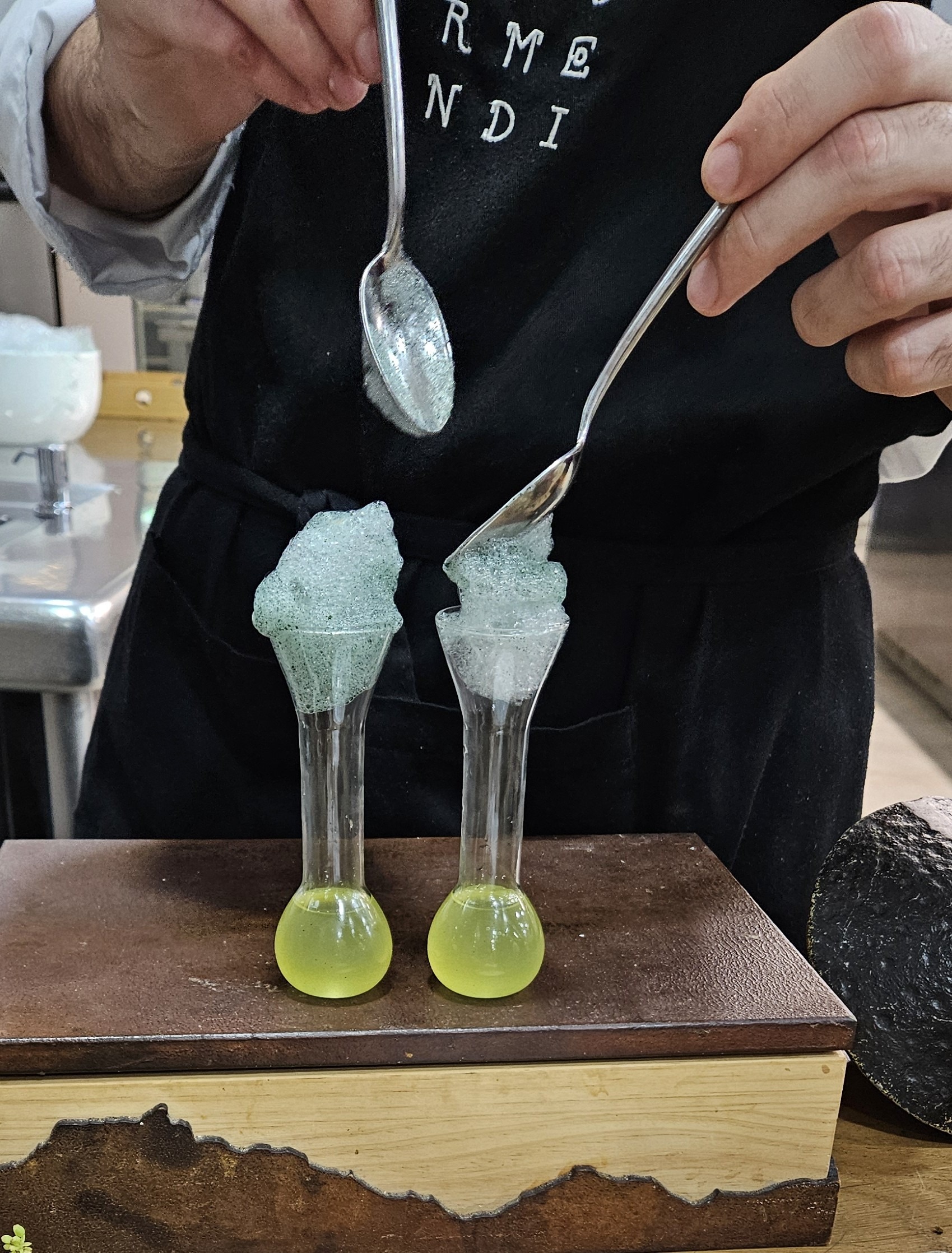 Sea txocholi in flask with foam on top